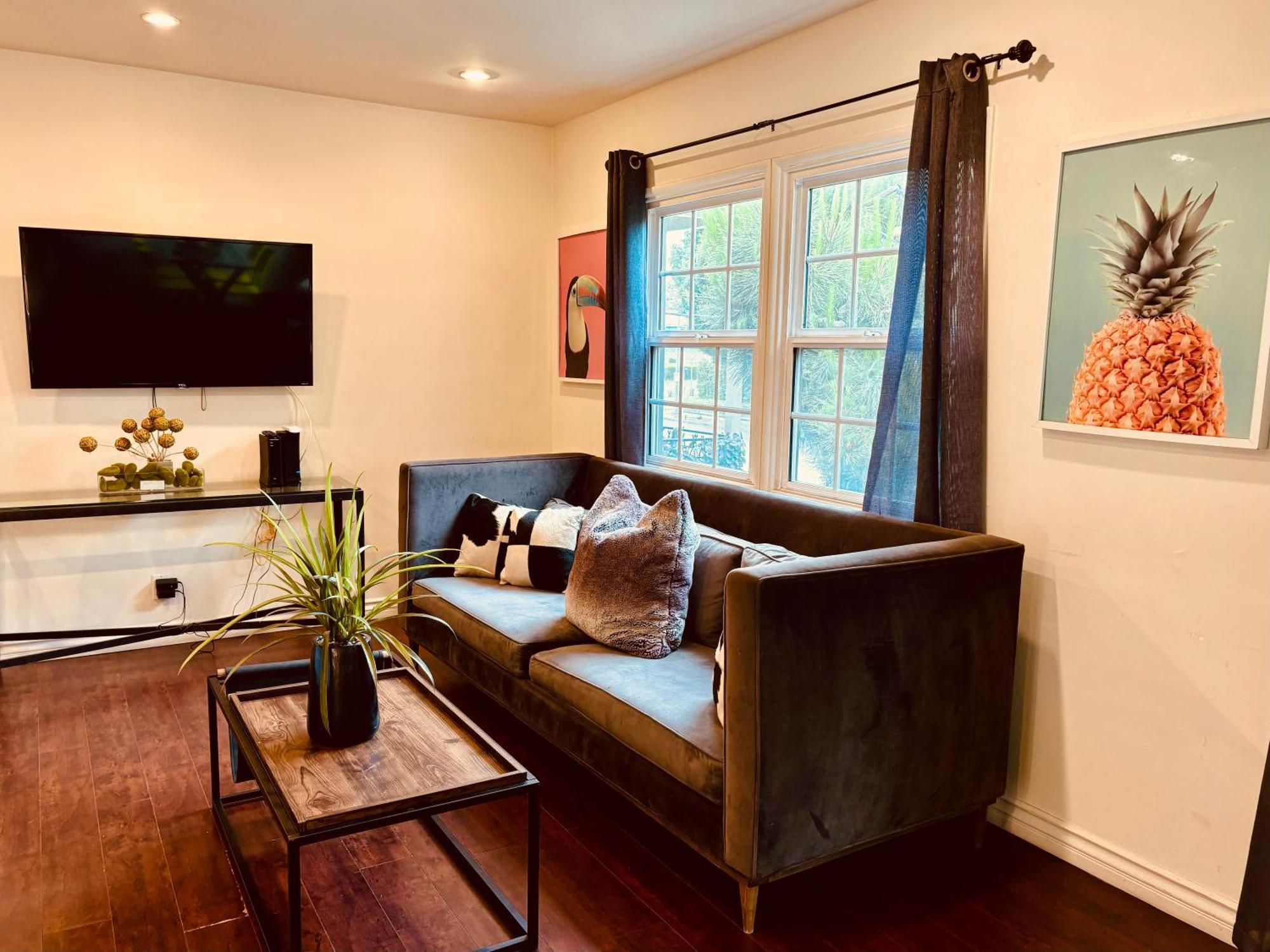 Centrally Located 2 Bed Ucla Apartment Los Angeles Esterno foto